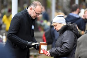 Kwesta na rzecz hospicjum, fot. Michał Puszczewicz