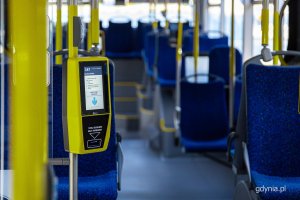Przekazanie nowych autobus&oacute;w elektrycznych Solaris Urbino 18 Electric na Molo Południowym w Gdyni (fot. Kamil Złoch)