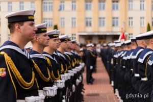 Kompania Reprezentacyjna Marynarki Wojennej uświetniła uroczystą przysięgę wojskową podchorążych Akademii Marynarki Wojennej 
