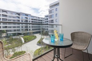 Apartament Obrońców Wybrzeża 8/27, widok z balkonu