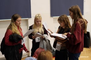 Casting do spektaklu „Sekret" w ramach projektu „PaT", na zdjęciu młodzież z II i V LO w Gdyni (fot. Katarzyna Balcerzak)