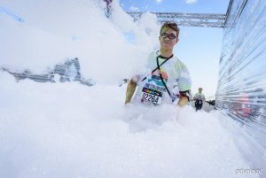 Bieg The Color Run w Gdyni, 16.09.2017 // fot. Dawid Linkowski