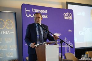 Bogdan Ołdakowski, prezes Actia Forum wita gości konferencji