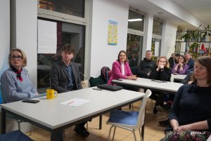 Na zdjęciu: Agnieszka Tokarska, radna i Paweł Timoszyk, były radny Młodzieżowej Rady Miasta (fot. Magdalena Starnawska)