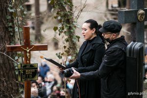Magdalena Gruszczyńska z chóru Capelli Gedanensis uświetniła uroczystości pogrzebowe prof. Jerzego Limona // fot. Karol Stańczak