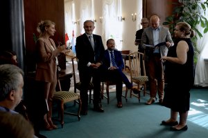 Uroczyste wręczenie nominacji dla kadry kierowniczej nowej struktury pionu skarbnika w Urzędzie Miasta Gdyni / fot. Paweł Marszałkowski