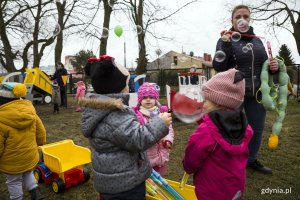 Otwarcie nowego placu zabaw w żłobku "Koniczynka" na Witominie. fot. Przemysław Kozłowski