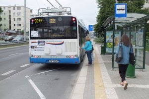 Zmodernizowana zatoka przystankowa przy ulicy Władysława IV - przystanek Kilińskiego 01 // mat. ZDiZ