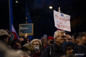 Wiec "Gdynia zostaje w Unii Europejskiej" na skwerze Kościuszki. Fot. Przemysław Kozłowski