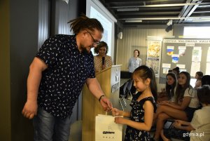 Młodzi kwiatowi projektanci nagrodzeni // fot. Sławomir Okoń