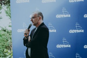 W uroczystości z okazji 20-lecia Gdyńskiego Ośrodka Opiekuńczego przy ul. Bosmanskiej uczestniczył wiceprezydent Michał Guć // fot. Gaba Kucz