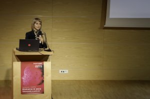 Prelekcja dr Inez Okulskiej (fot. Weronika Edmunds / CN Experyment)