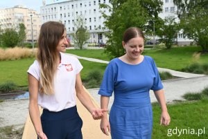 Pani Prezydent zaprosiła zawodniczkę na spacer ścieżkami Parku Centralnego (fot. Magda Starnawska)