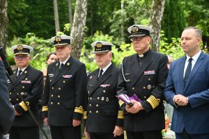 na zdjęciu ludzie