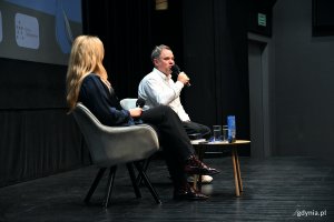 Grzegorz Kasdepke i Magdalena Rigamonti podczas premiery książki pt. &bdquo;Lufcik&rdquo; w Gdyńskim Centrum Filmowym 