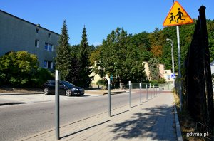 Nowa infrastruktura drogowa przed szkołą, fot. Gdynia.pl