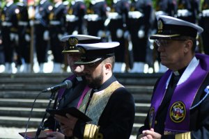 Mieszkańcy Gdyni i samorządowcy uczcili dzisiaj rocznicę zakończenia II wojny światowej w Europie. Uroczystości odbyły się na Cmentarzu Obrońców Wybrzeża w Redłowie. // fot. Jan Ziarnicki