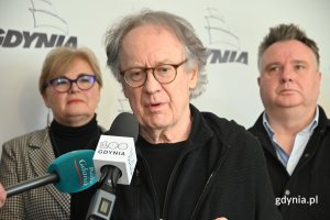 Przemawia Robert Gliński, znany polski reżyser. (fot. Łukasz Kamasz)