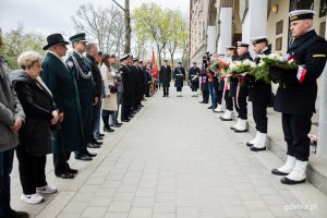 W sobotę 13 kwietnia, w Dzień Pamięci Ofiar Zbrodni Katyńskiej, Gdynia oddała hołd Polakom zamordowanym przez NKWD. Fot. Karol Stańczak. 