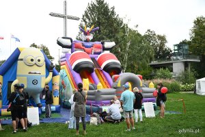 Dmuchane atrakcje dla dzieci (fot. Michał Puszczewicz)