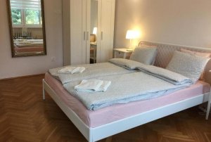 Apartamenty przy plaży, widok na jeden z pokoi