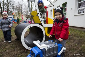 Otwarcie nowego placu zabaw w żłobku "Koniczynka" na Witominie. fot. Przemysław Kozłowski