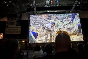 Sobota, drugi dzień Ogólnopolskich Spotkań Podróżników, Żeglarzy i Alpinistów oraz wręczenie pierwszych Kolosów, fot. Przemysław Kozłowski