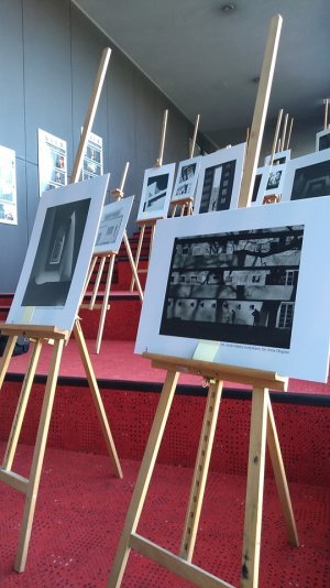  22 czerwca w Gdyńskim Centrum Filmowym odbył się wernisaż wystawy zwycięskich zdjęć w konkursie Gdyński Modernizm w Obiektywie //  fot. www.facebook.com/ModernizmGdyni/ 