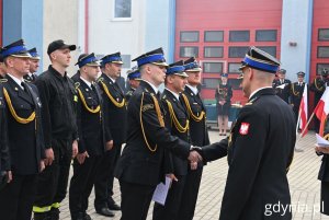 Wręczanie odznaczeń (fot. Magdalena Starnawska)