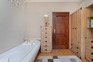 Sypialnia w obiekcie noclegowym Bema 16/8