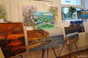 Obrazy Marka Koguta w Towarzystwie Miłośników Gdyni