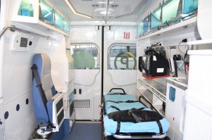  Mercedes Sprinter 319 - nowy ambulans Miejskiej Stacji Pogotowia Ratunkowego // fot. Jan Ziarnicki