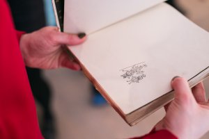 Otwarcie wystawy prac Józefa Wilkonia w Muzeum Miasta Gdyni.