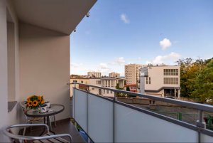 Balkon w obiekcie Fala Norwida