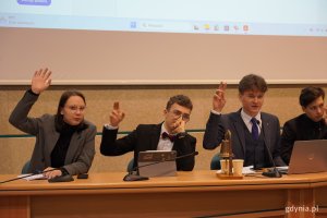 młodzi radni obradują