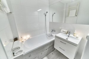 Łazienka w obiekcie Apartament w Centrum Gdyni