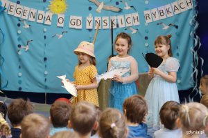  Uroczyste obchody 100-lecia Gdyni w przedszkolu nr 6 (fot. Katarzyna Balcerzak)