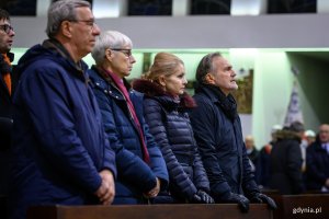 Na zdjęciu: Wojciech Szczurek, prezydent Gdyni, Joanna Zielińska, przewodnicząca Rady Miasta Gdyni, radni miasta Elżbieta Sierżęga i Zenon Roda // fot. Dawid Linkowski