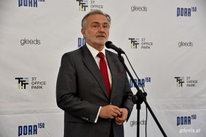 Wmurowano kamień więgielny pod kompleks biurowy 3T Office. Na zdjęciu: Wojciech Szczurek, prezydent Gdyni // fot. Paweł Kukla