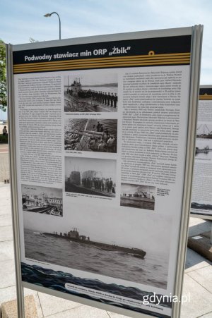 Tablica historyczna 