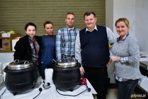 Gdyńskie śniadanie wielkanocne dla samotnych i potrzebujących, fot. Dawid Linkowski