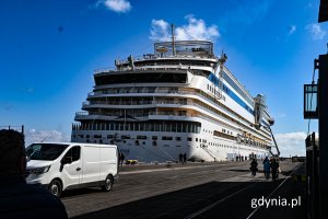 Statek wycieczkowy AIDAmar wpłynął do gdyńskiego portu, fot. Michał Sałata