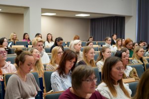 Uczestnicy konferencji tłumnie wypełnili aulę uczelni WSAiB w Gdyni