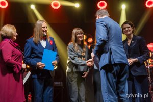 Gala finałowa X edycji Przeglądu Teatrów Amatorskich „Kurtyna” w gdyńskim Małym Kacku. Teatr Pierwsze Kroki (fot. Paweł Budziński)