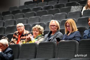 Na zdjęciu m.in. Anna Kopeć i Alicja Kocik, rodzina Leszka Kopcia, wieloletniego dyrektora i założyciela Gdyńskiej Szkoły Filmowej