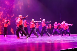 Koncert „Sekrety Zimowego Wiatru” w wykonaniu młodzieży z gdyńskiego MDK'u na scenie Teatru Muzycznego w Gdyni (fot. Katarzyna Balcerzak)