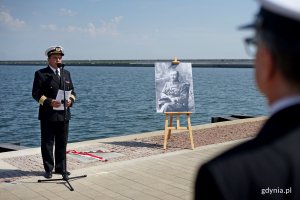 Uroczyste odsłonięcie tablicy poświęconej wiceadmirałowi Porębskiemu, fot. Kamil Złoch