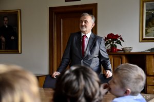 Prezydent Gdyni Wojciech Szczurek spotkał się z uczniami Szkoły Podstawowej nr 18 w Gdyni // fot. Paweł Kukla