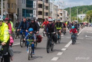 Trasa wiodła przez Aleję Zwycięstwa, żeby płynnie przejść w sopocką Aleję Niepodległości, Drogę Zieloną, Łokietka i zakończyć się finałem imprezy w Parku Sopockie Błonia