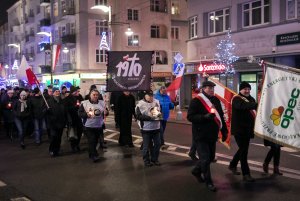 Wieczorne uroczystości z okazji 48. rocznicy Grudnia '70 // fot. Karol Stańczak
